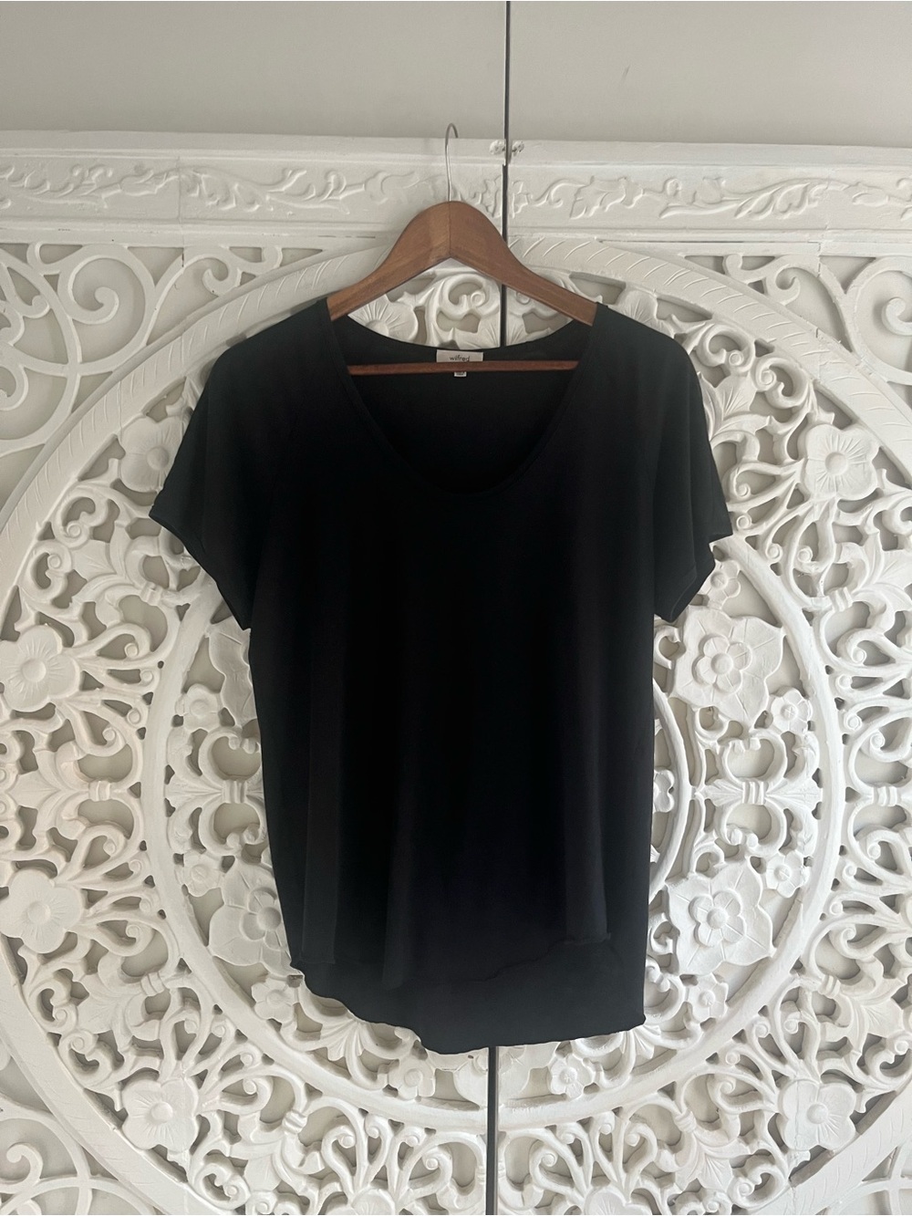 Wilfred Black Scoop Neck Tee Shirt Size Large